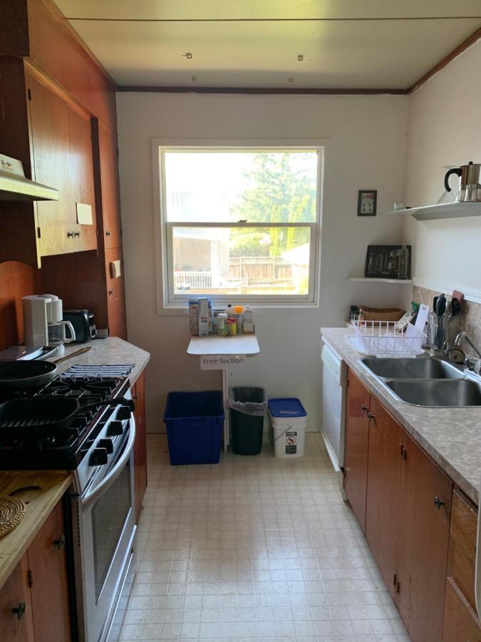 Vancouver Backpacker House Burnaby Extérieur photo
