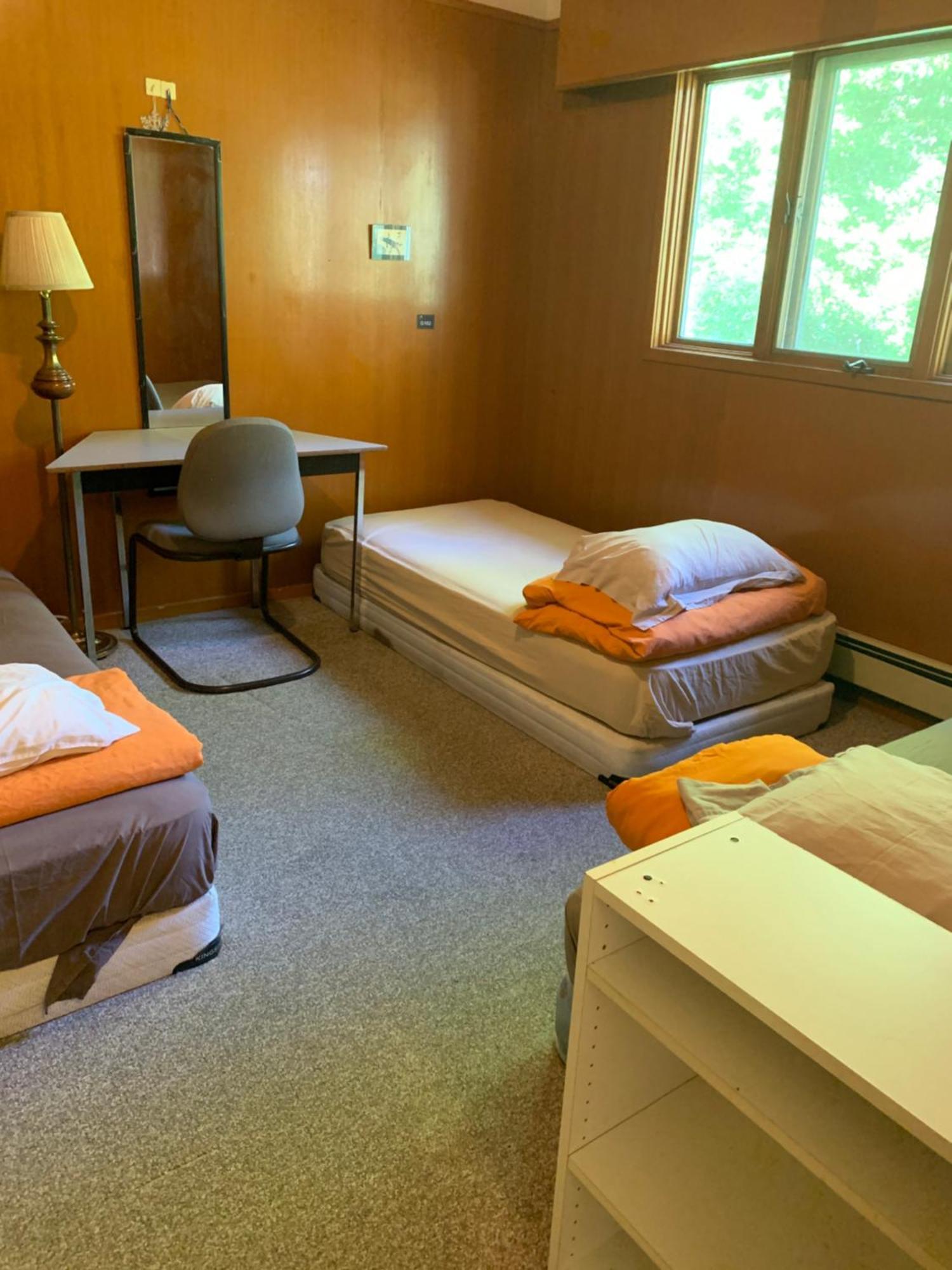 Vancouver Backpacker House Burnaby Extérieur photo